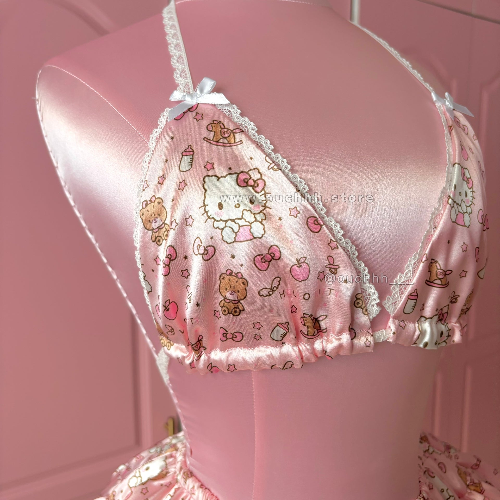 Hello Kitty Milk Latte Satin Set