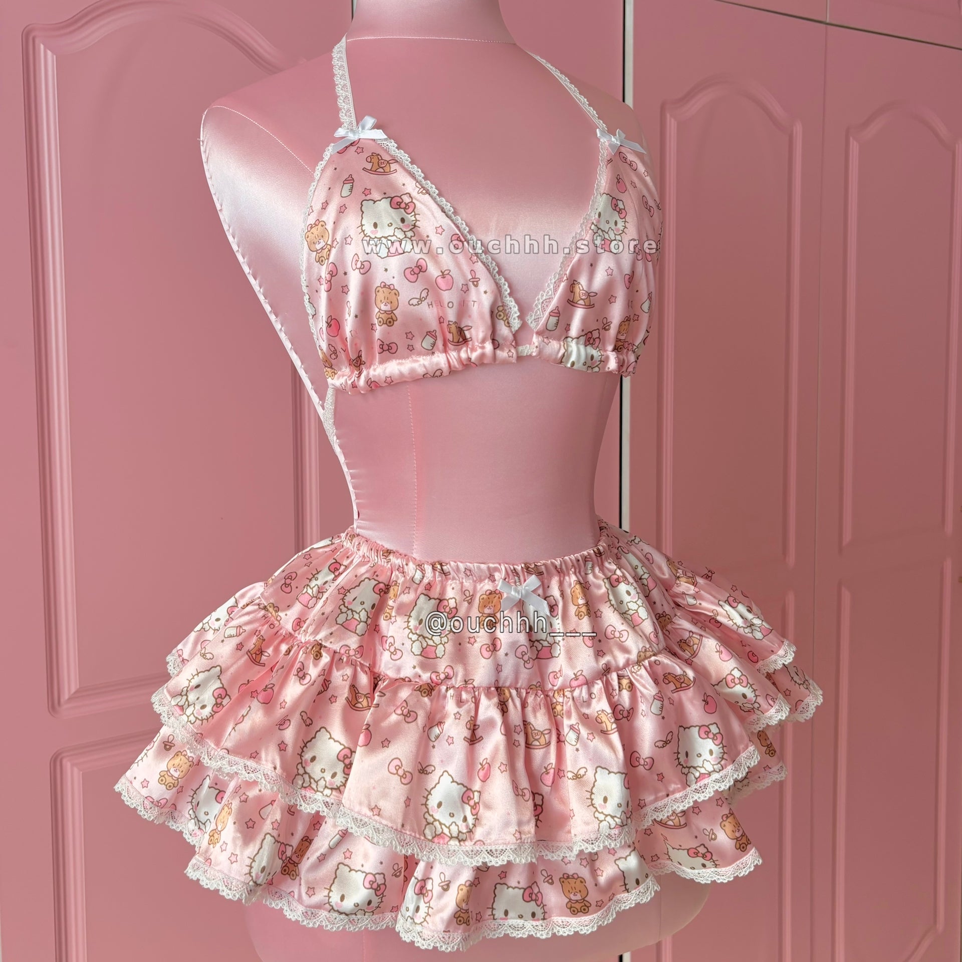 Hello Kitty Milk Latte Satin Set