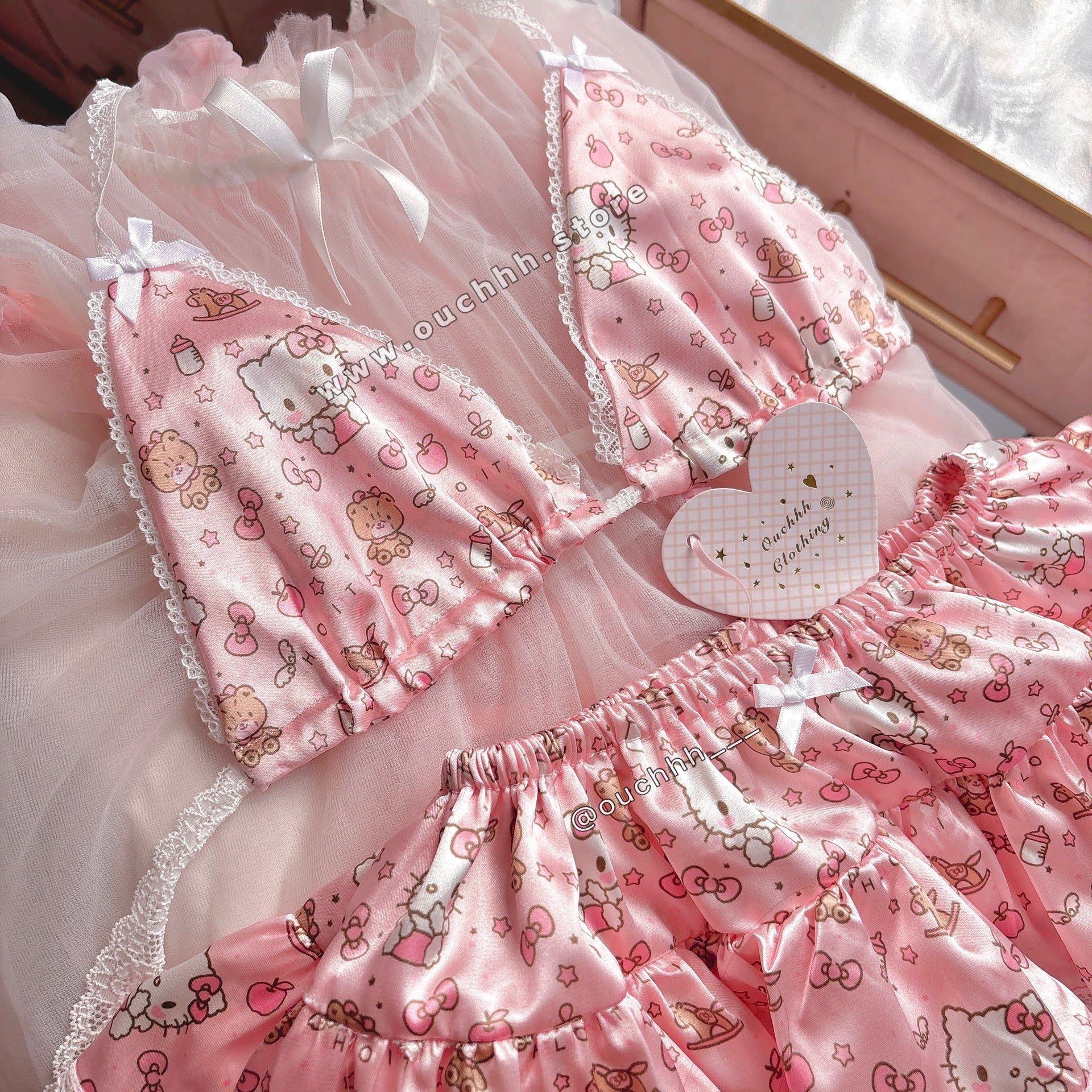 Hello Kitty Milk Latte Satin Set