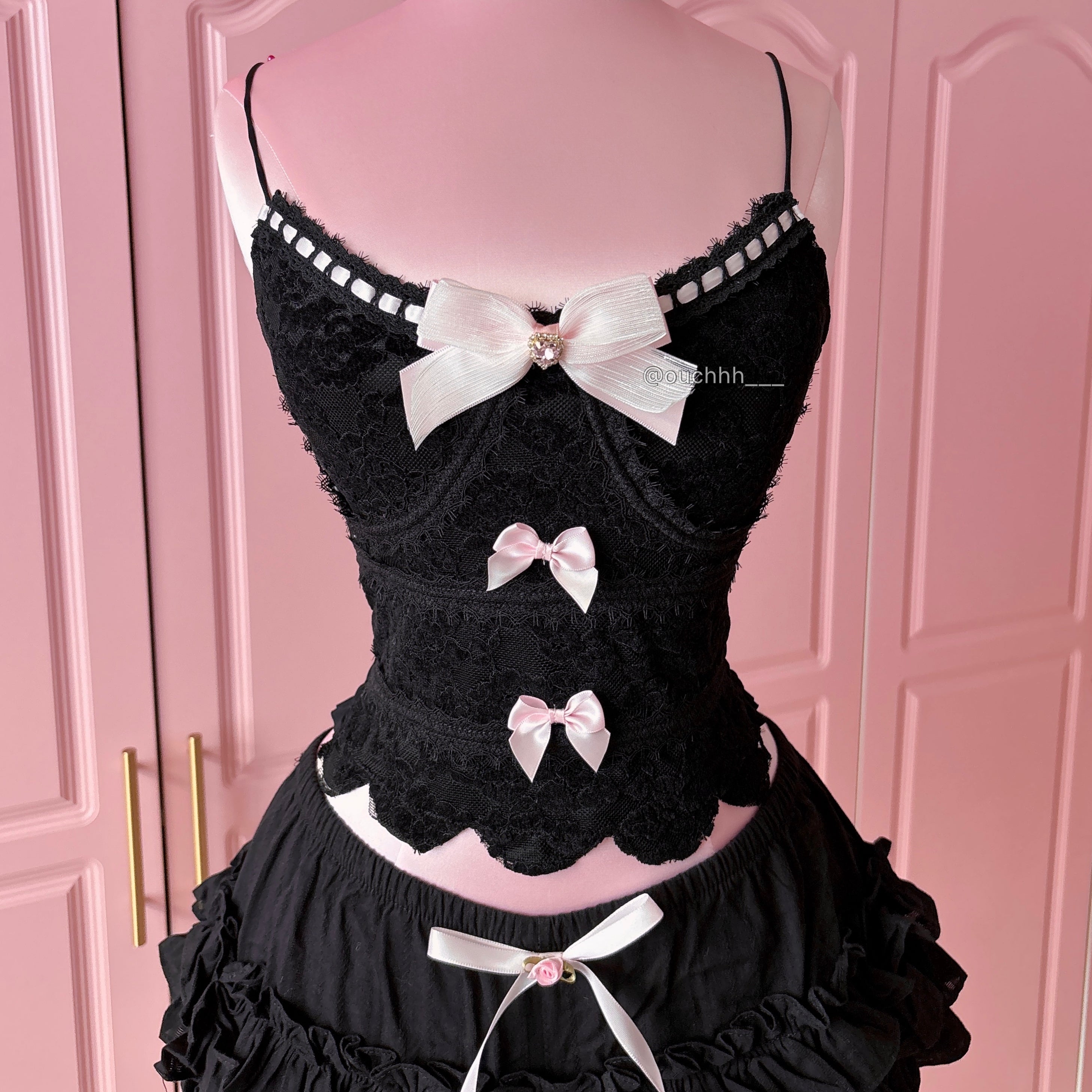 Angel's Serenade Bow Lace Cami Top (Black)