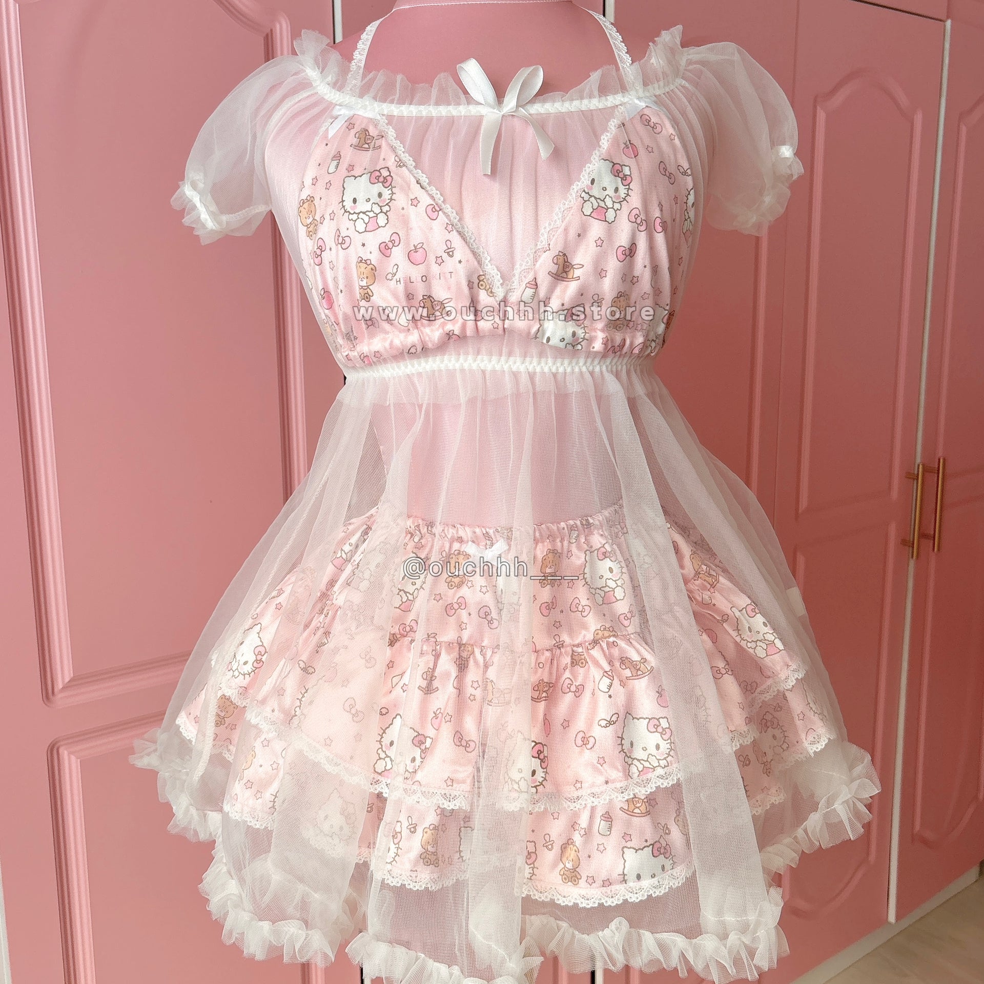 Hello Kitty Milk Latte Satin Set