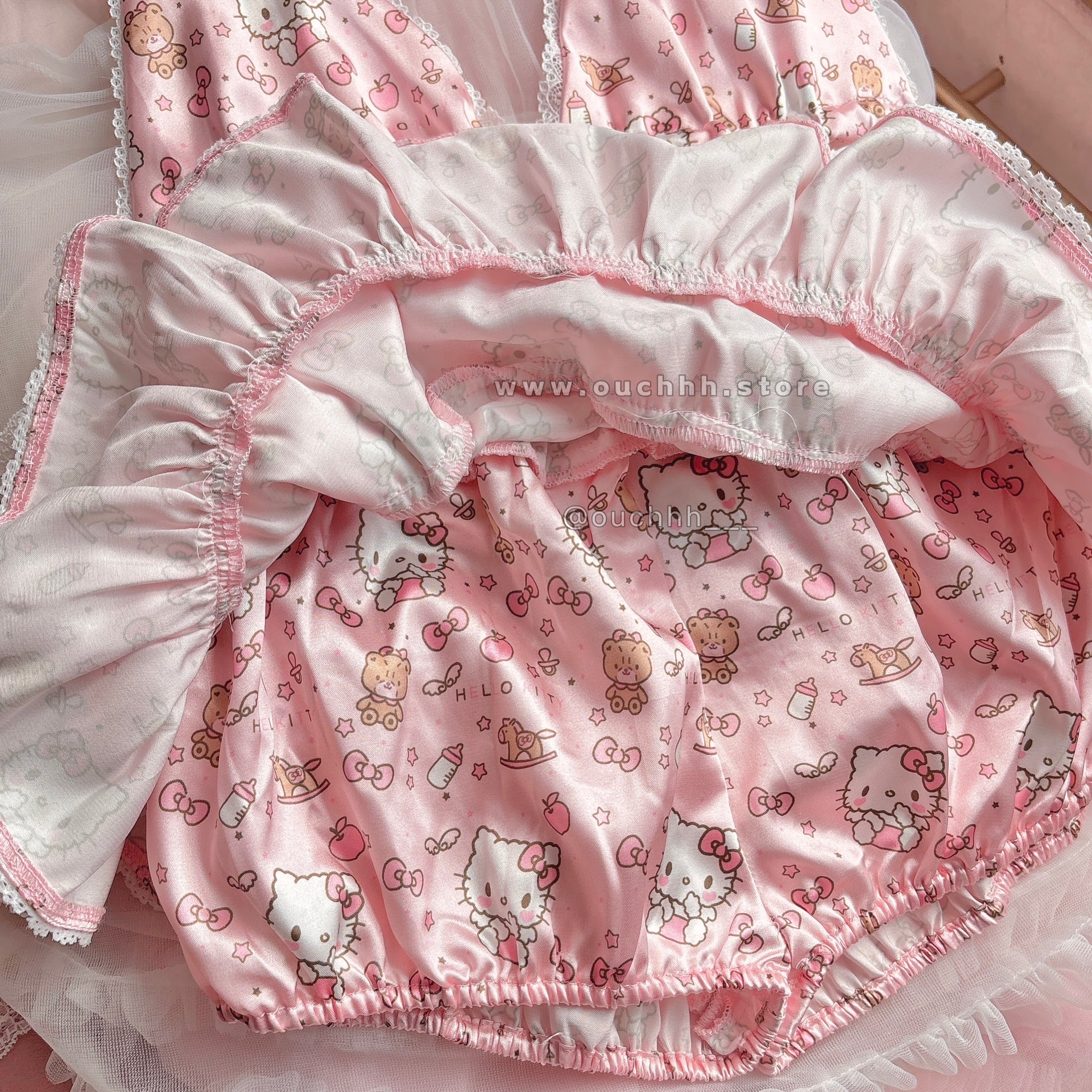 Hello Kitty Milk Latte Satin Set
