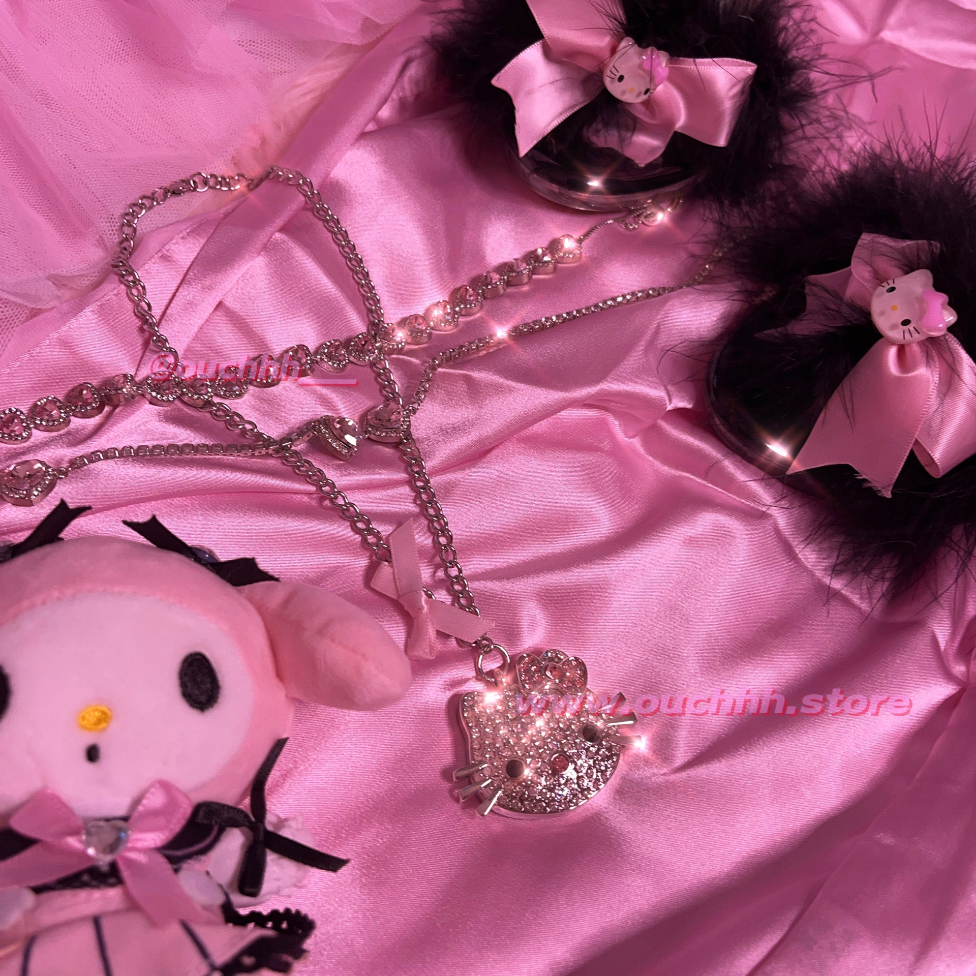 Icy Kitty USB Drive Necklace (16GB)