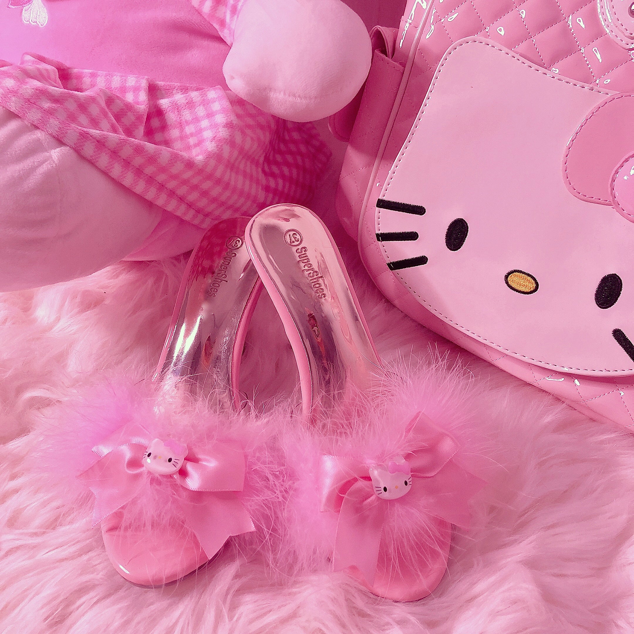 Hello on sale kitty heels